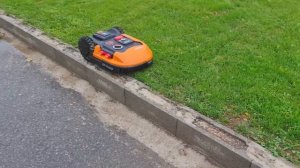 Robot Mower WORX Landroid WR148E - First run