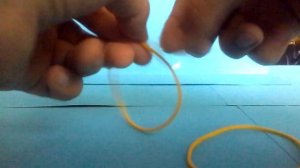 Как сделать мини лук который хорошо стреляет?????☺