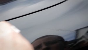 Color Magic Colour Enhancing Polish with Chipstik