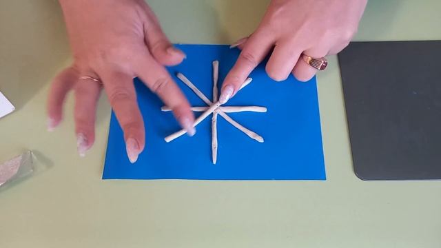 Художньо-продуктивна діяльність(ліплення): "Сніжинка". смотреть онлайн