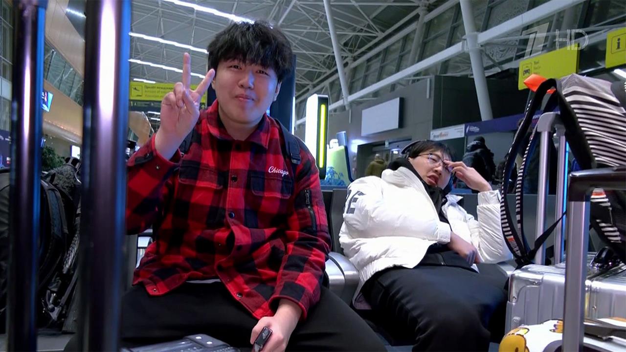 Тысячи спортсменов из сотен стран прибывают в Казань, чтобы принять участие в "Играх Будущего"