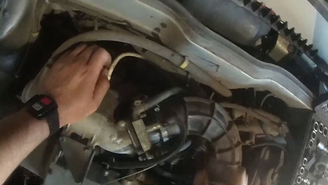 ГЛОХНЕТ двигатель и ПЛАВАЮТ ОБОРОТЫ? смотри как исправить! смотреть онлайн