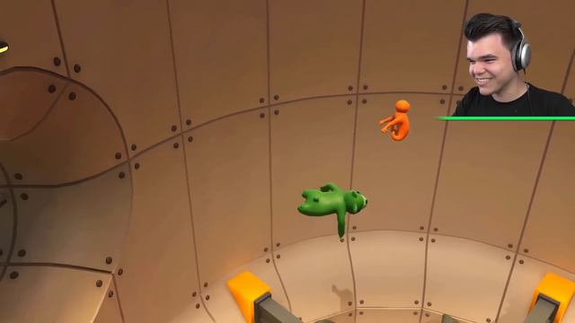 WHO WILL HANG ON THE LONGEST?! (Gang Beasts) смотреть онлайн