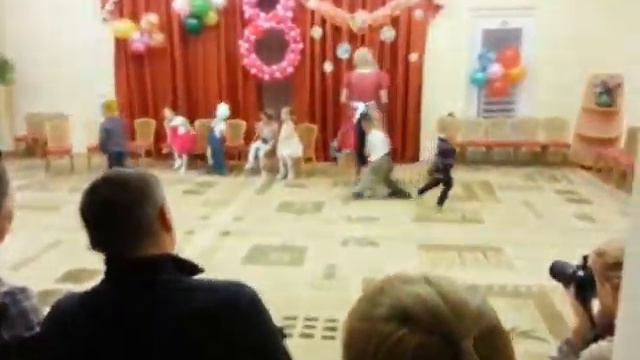 8 марта в детсаду смотреть онлайн