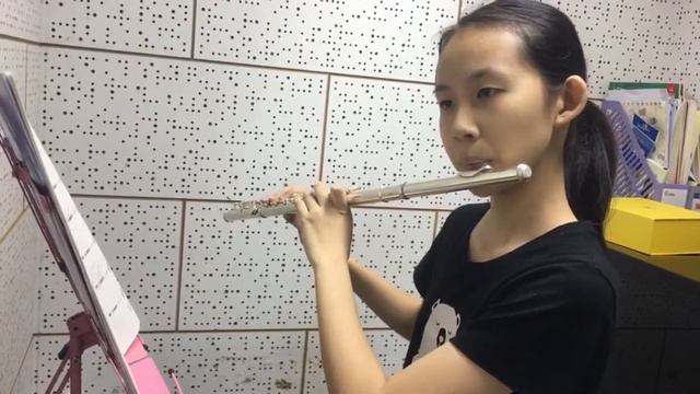 No.80 C Minor arpeggio Played by: Candice Lee (Tutor: Flora Wan) смотреть онлайн
