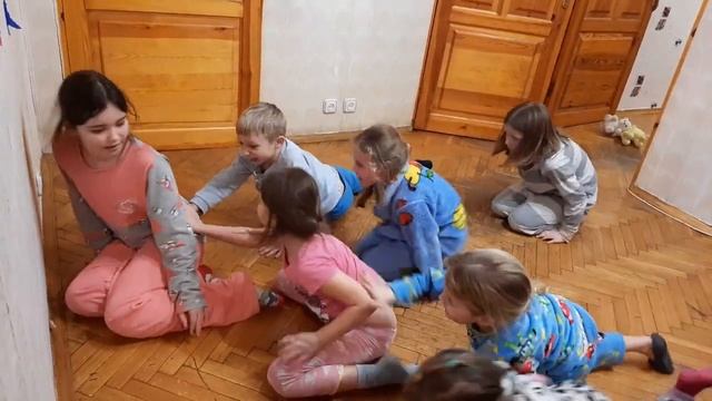 ПИЖАМНАЯ ВЕЧЕРИНКА с веселыми играми и единорожкой!!!!/PJAMA PARTY with fun games and a unicorn !!! смотреть онлайн