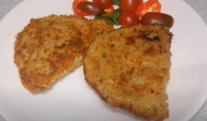 ШНИЦЕЛЬ ИЗ ПЕКИНСКОЙ КАПУСТЫ С ФАРШЕМ И ОВОЩАМИ.