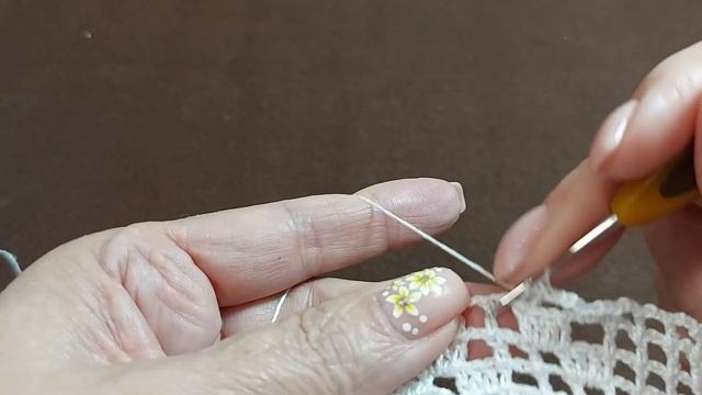 Вяжем Скатерть Крючком в Технике Филейного Вязания (Часть 4) смотреть онлайн