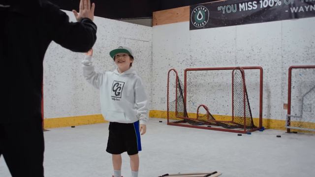 8-Year-Old Hockey Prodigy | Roman Marcotte Highlights смотреть онлайн