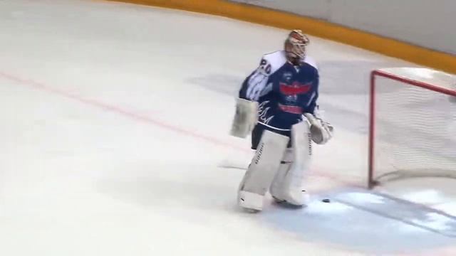 КОГДА ВРАТАРЬ БОМБАНУЛ | ВХЛ СОКОЛ-НЕФТЯНИК 17.03.18 смотреть онлайн