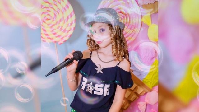 Образцовая Детская Вокальная Студия «Дети КАК Дети» - «Папа,подари мне куклу!» (Александра Святощук смотреть онлайн