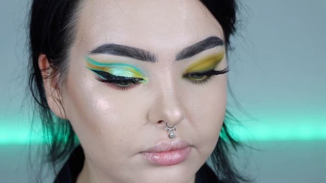 Снова провал? Вся коллекция Kaleidos Flower Punk... смотреть онлайн