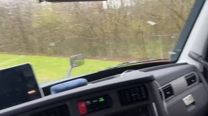 Работа на траке в Америке. Сменил компанию. Обзор моего нового трака. Погрузка на военной базе