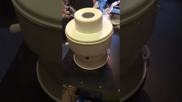 Соковыжималка Салют 60л./час смотреть онлайн