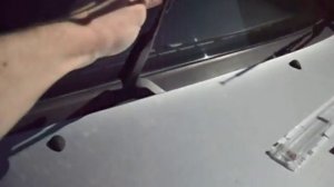 Шевроле Нива замена резинок на дворниках