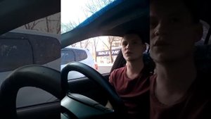 ПАРЕНЬ НЕРЕАЛЬНО КРУТО ЗАЧИТАЛ РЭП В МАШИНЕ (KORESH - Я так скучал)