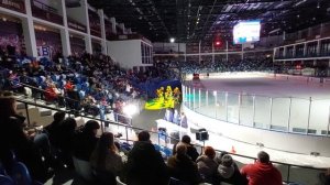 Хоккей. Матч АКМ против БАРС.