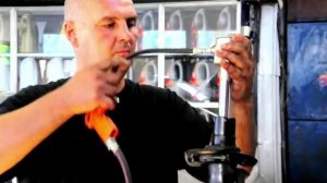 Заправка азота в амортизатор  Закачка азота в стойку Восстановление газо масляных амортизаторов