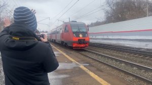 "В Уфалей?" РА2-072 с пригородным поездом Уфа-Стерлитамак