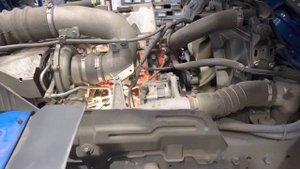 Hino FL 500 series Engine and VIN number location