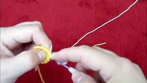 Подставка под горячее "Ромашка" крючком