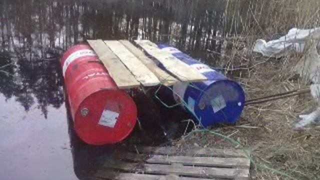 плот из бочек смотреть онлайн