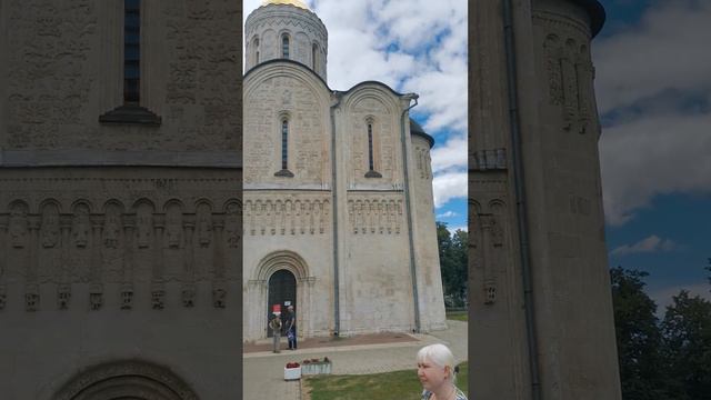 Владимир. Дмитровский собор.