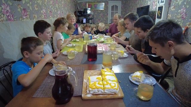 2000 ПОДПИСЧИКОВ. Спасибо.