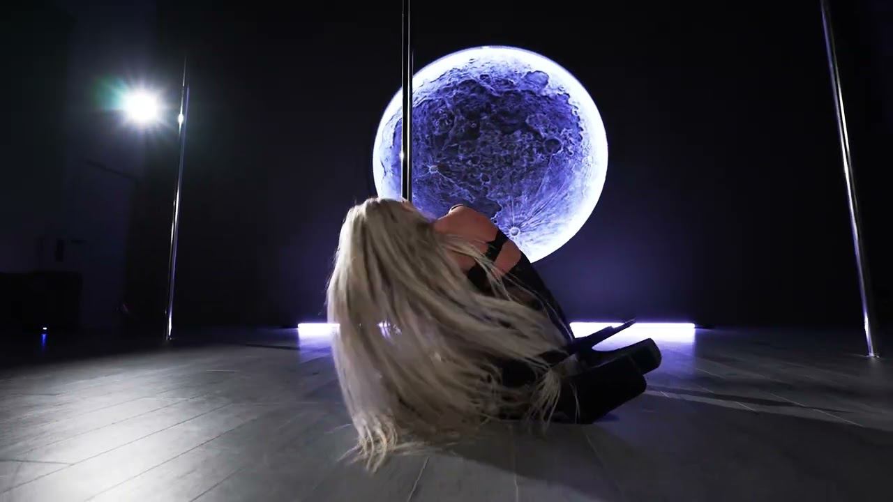 Exotic Pole Dance с Еленой Дружининой смотреть онлайн