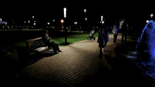 Прогулки с детьми по Центральной набережной Волгограда смотреть онлайн