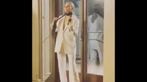 Jodie Comer dancing / Джоди Комер танцует