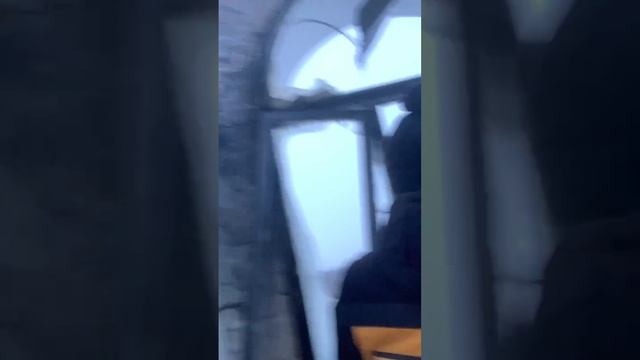 Б--ть, у хаймена сгорел дом, но он всё равно делает с ним мемы