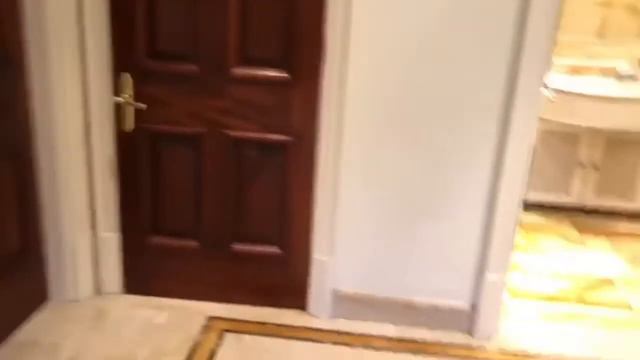 Acacia Road, St John's Wood, NW8 смотреть онлайн