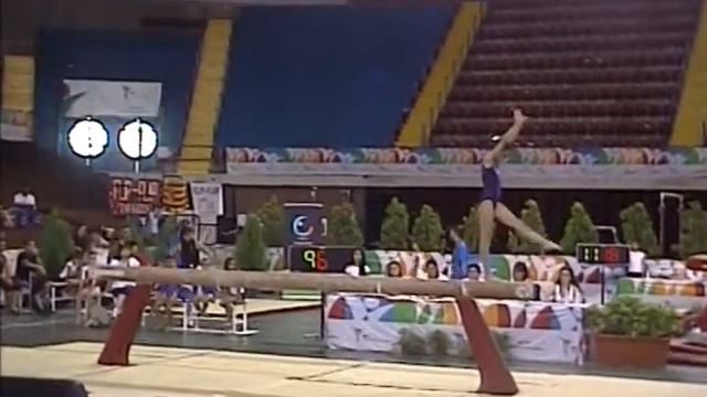 Laura Bechdeju Salt Nivel 4 Barra смотреть онлайн