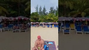 Карон пляж на против отеля Baumancasa Karon beach resort