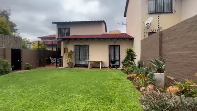 Magnolia Place , Weltevreden Park - Townhouse For Sale - Not to be missed !!! смотреть онлайн