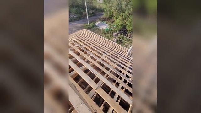Шиферная крыша с нуля за 1 мин.