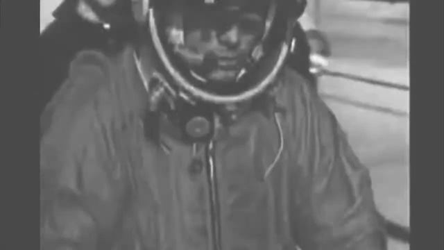 Yuri Gagarin Vostok 1 смотреть онлайн