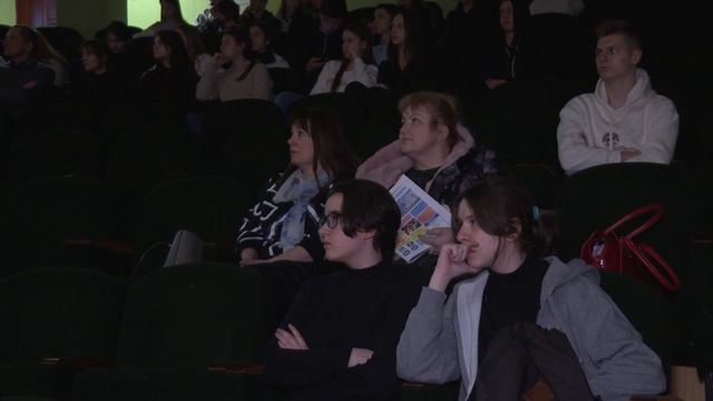 Фестиваль профессий: представители ведущих учебных заведений страны посетили Солигорск смотреть онлайн