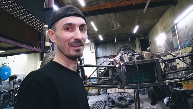 Первые испытания СМОДЕЛЬНОГО СНЕГОХОДА БЕЗУМНОГО МАКСА! #workroomsiberia смотреть онлайн