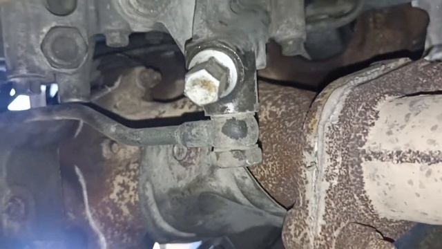 Пробка для слива антифриза с блока 4М40. смотреть онлайн