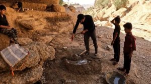 Life in the forest: the lifestyle of Iranian nomads in a shelter in the mountains