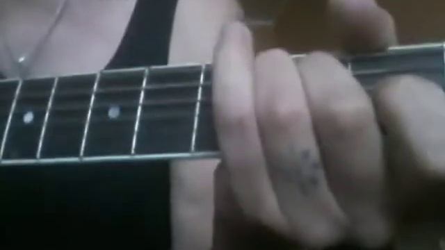 Песня Егора Летова-"Фантом" (кавер на гитаре)
простые аккорды) смотреть онлайн