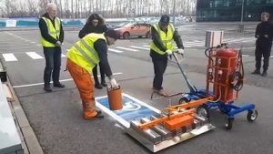 Ручное устройство для посыпки стеклошариков