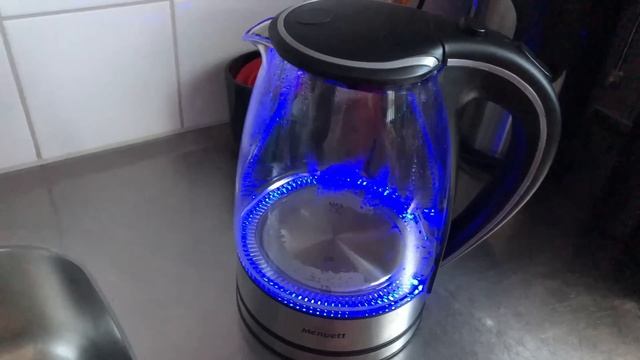 Чистим кухню / Новая техника Smeg/ смотреть онлайн