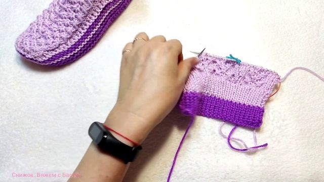 ? Узор "Звёздочки" по-новому?МК➡️Следки на двух спицах без шва на подошве ? смотреть онлайн