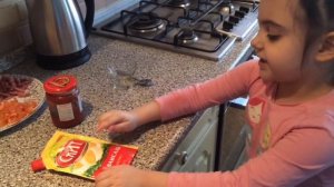 Cooking/готовим пиццу в микроволновке/ за 10 минут