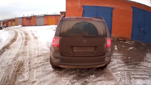 ШКОДА ЙЕТИ - ИЩЕМ ЗАДНИЙ ПРОТИВОТУМАННЫЙ ФОНАРЬ.