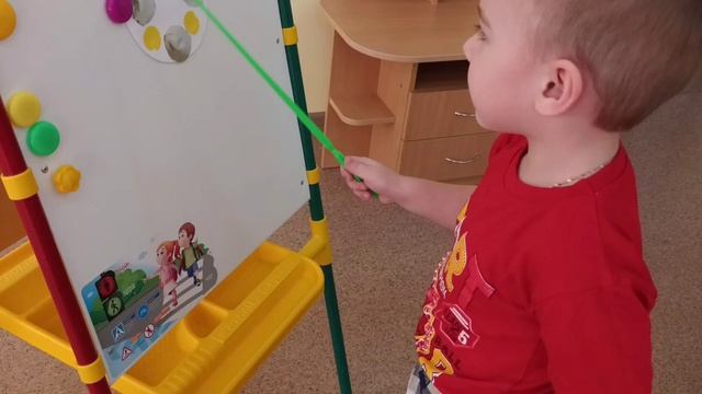 Организованная образовательная деятельность во 2 младшей группе - аппликация "Узор на круге" смотреть онлайн