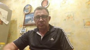 ребенка поставили на колени